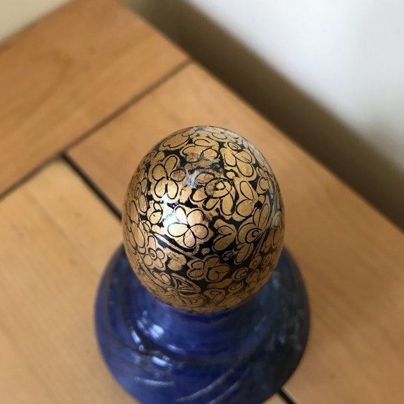 Wooden Hand Decorated Eggs Ukrainian Floral & Black and Gold Modern Design 2.75" - Picture 4 of 8
